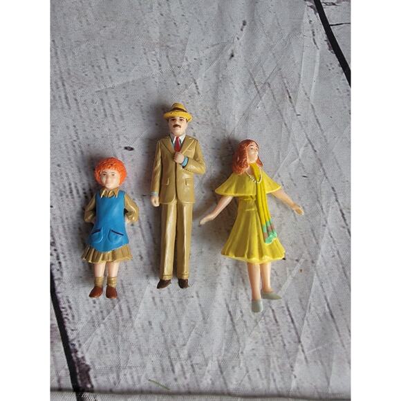 1982 Knickerbocker Little Orphan Annie Mini Figurine Miniatures Lot Of 3 - Picture 1 of 6